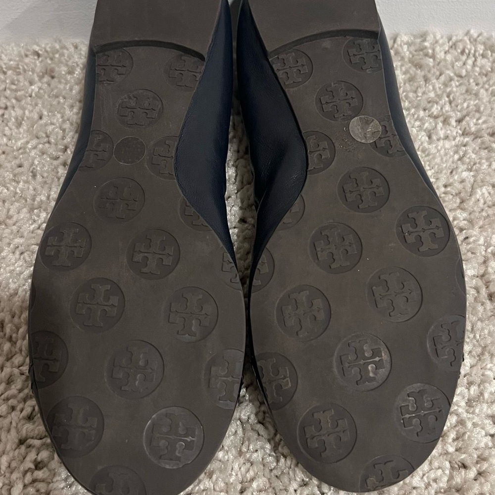 SOLD!!! Tory Burch Black Flats with Perforated Design - Picture 6 of 7